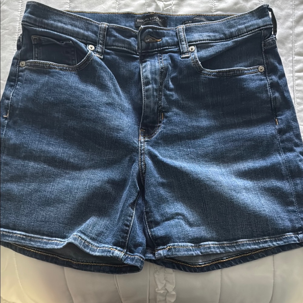 Banana Republic Blue Jean Shorts Classic Mid-Length